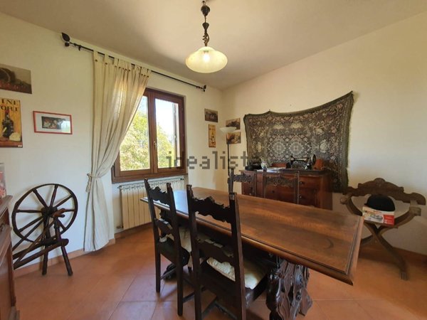 casa indipendente in vendita a Vetralla