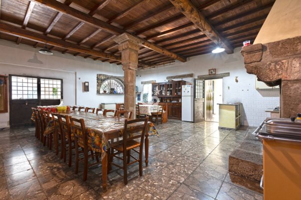 casa indipendente in vendita a Vetralla in zona Cura di Vetralla