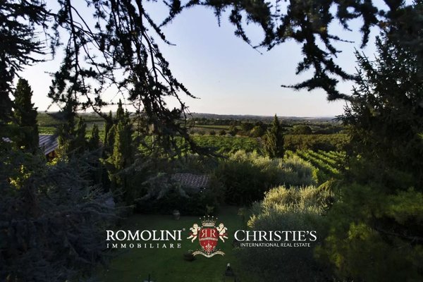 casale in vendita a Vetralla