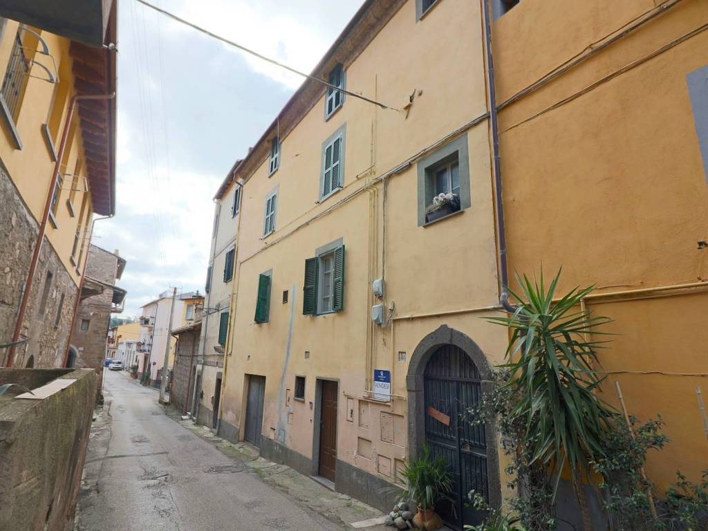 appartamento in vendita a Vetralla