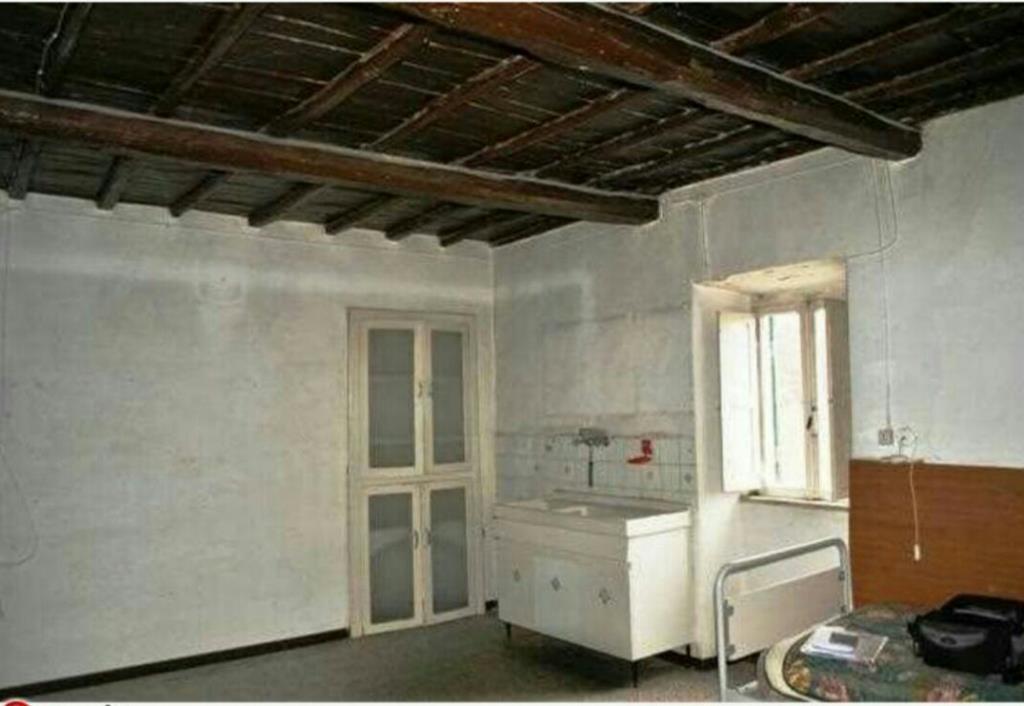 intera palazzina in vendita a Vetralla