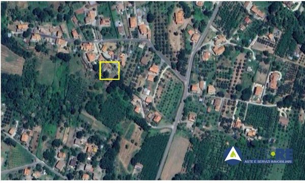 locale di sgombero in vendita a Vetralla in zona La Botte