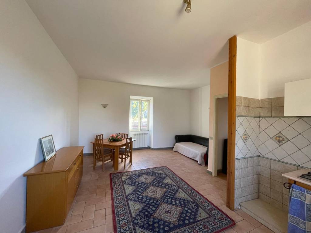 appartamento in vendita a Vetralla in zona La Botte