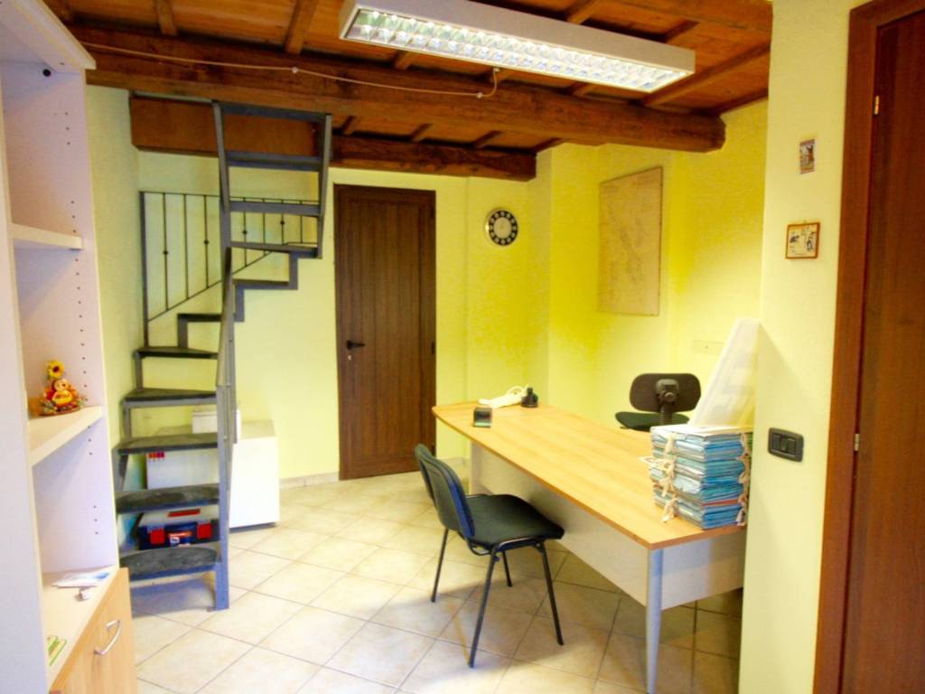 casa indipendente in vendita a Vetralla
