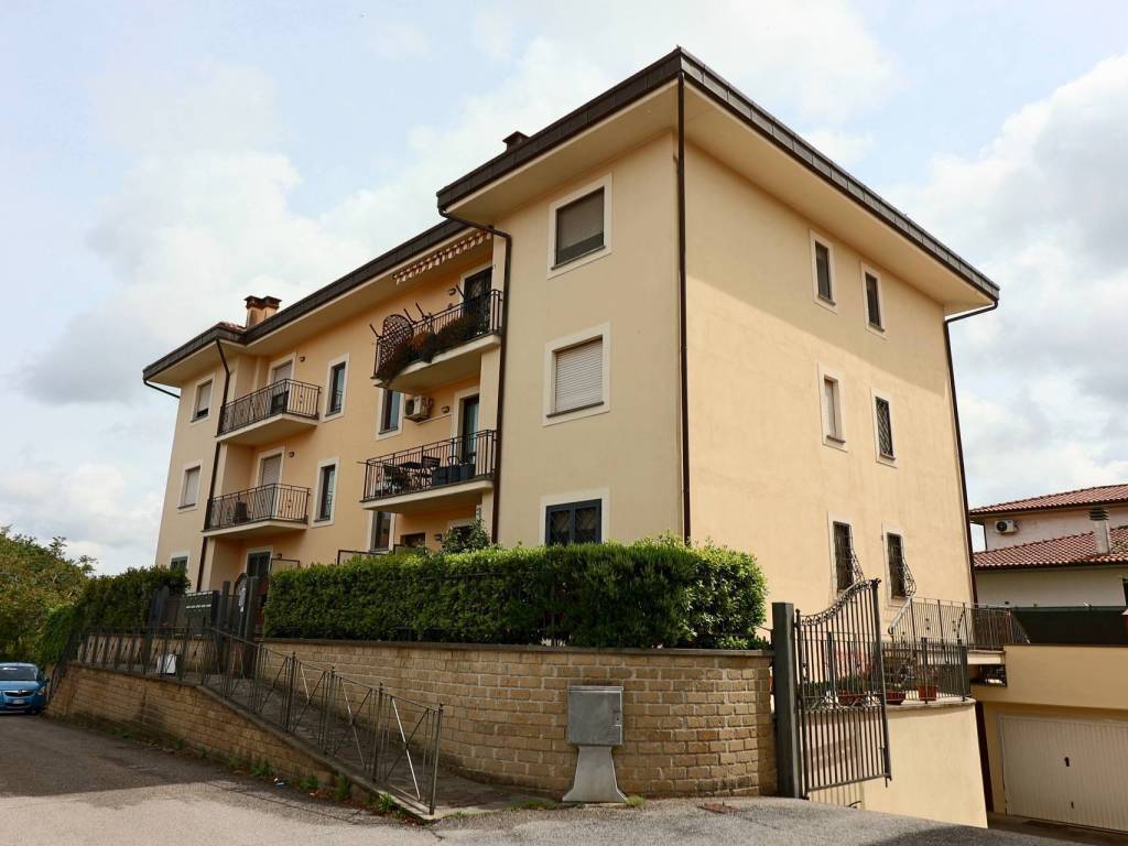 appartamento in vendita a Vetralla