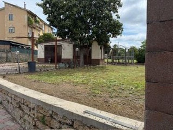 terreno edificabile in vendita a Vetralla