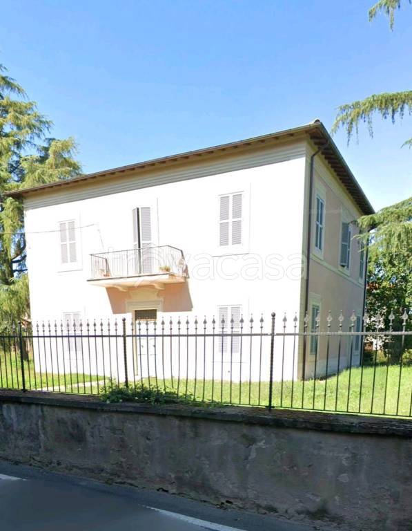 casa indipendente in vendita a Vetralla