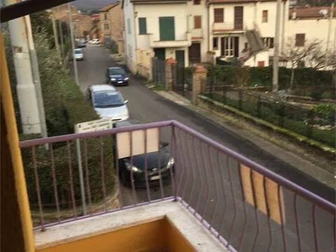 appartamento in vendita a Vetralla in zona Cura di Vetralla