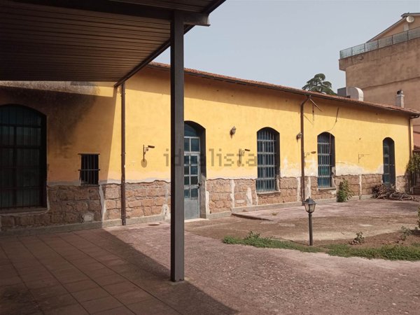 casa indipendente in vendita a Vetralla