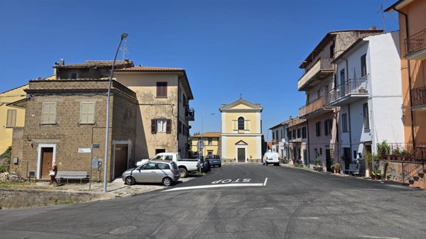 appartamento in vendita a Vetralla in zona Tre Croci