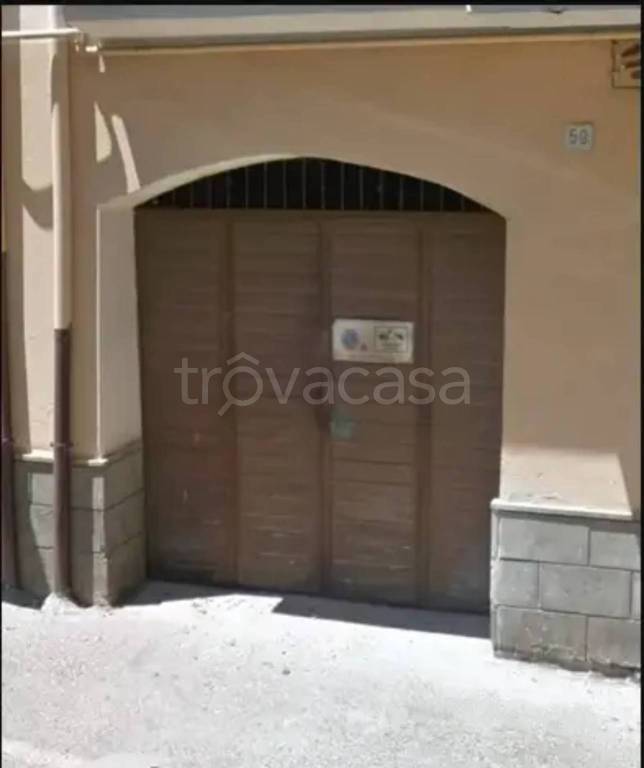locale di sgombero in vendita a Vignanello
