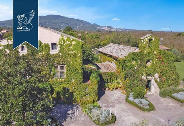 casa indipendente in vendita a Vignanello