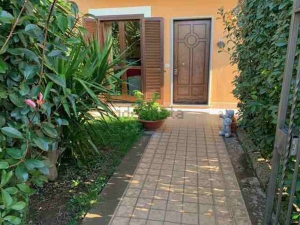 casa indipendente in vendita a Vignanello