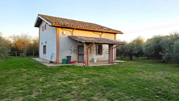 casa indipendente in vendita a Vignanello