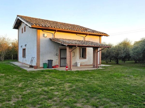 casa indipendente in vendita a Vignanello