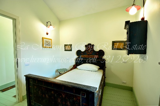 esavano in vendita a Vignanello