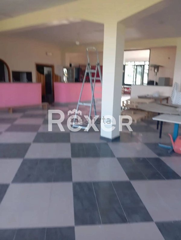 locale commerciale in vendita a Vignanello