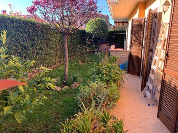 casa indipendente in vendita a Vignanello