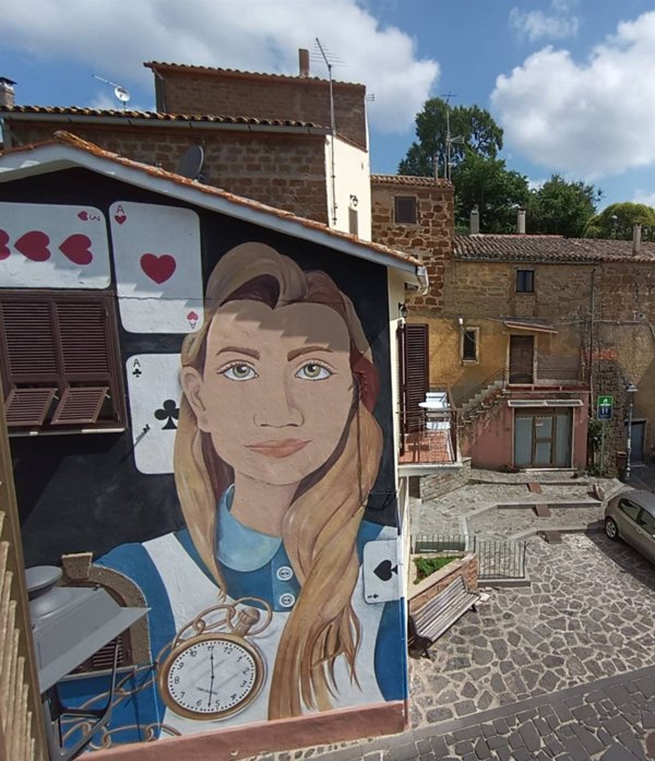 casa indipendente in vendita a Viterbo in zona Roccalvecce