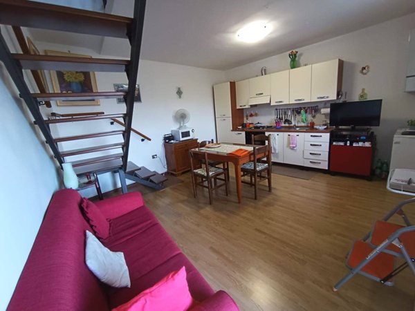 appartamento in vendita a Viterbo in zona Roccalvecce