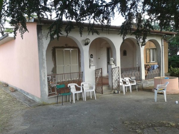 casa indipendente in vendita a Viterbo in zona Sant'Angelo