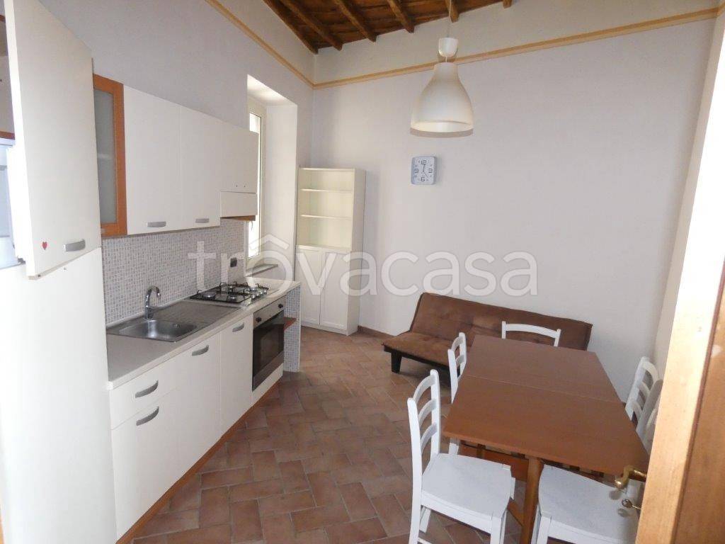 appartamento in vendita a Viterbo in zona Centro Città