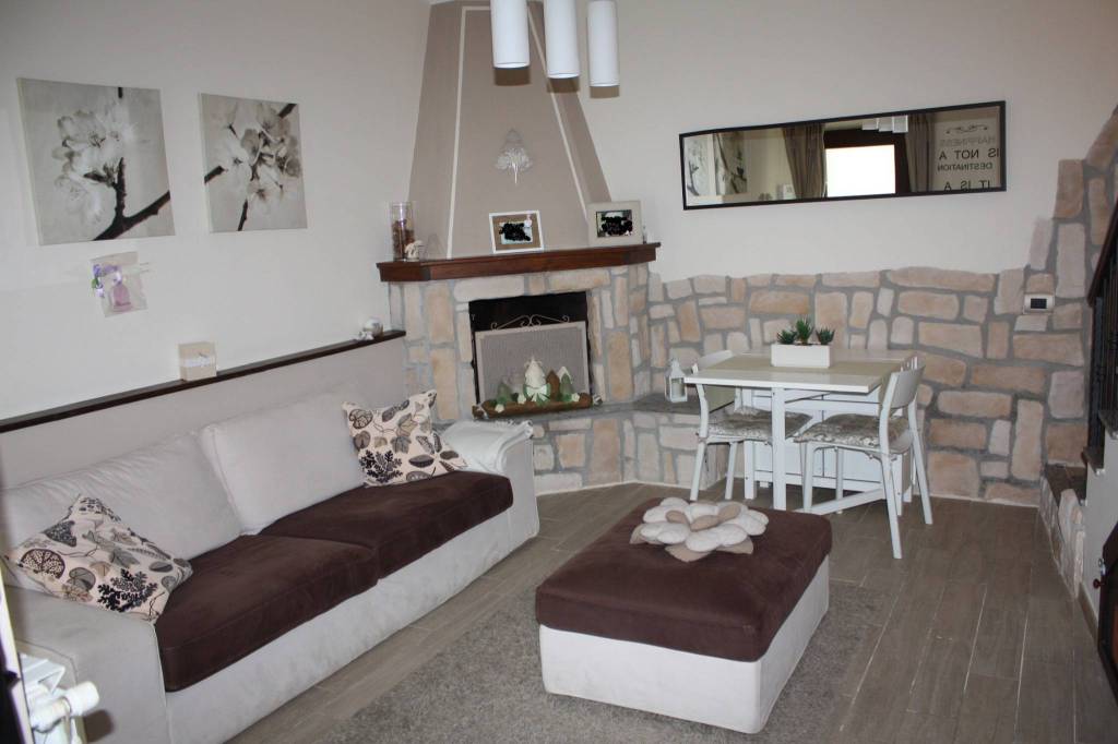 appartamento in vendita a Viterbo in zona Tobia