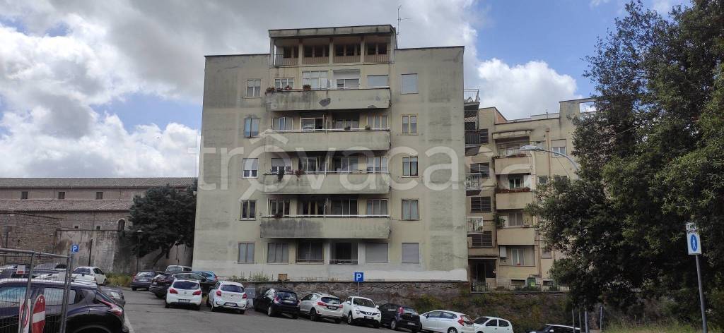 appartamento in vendita a Viterbo