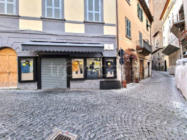 appartamento in vendita a Viterbo in zona Centro Città