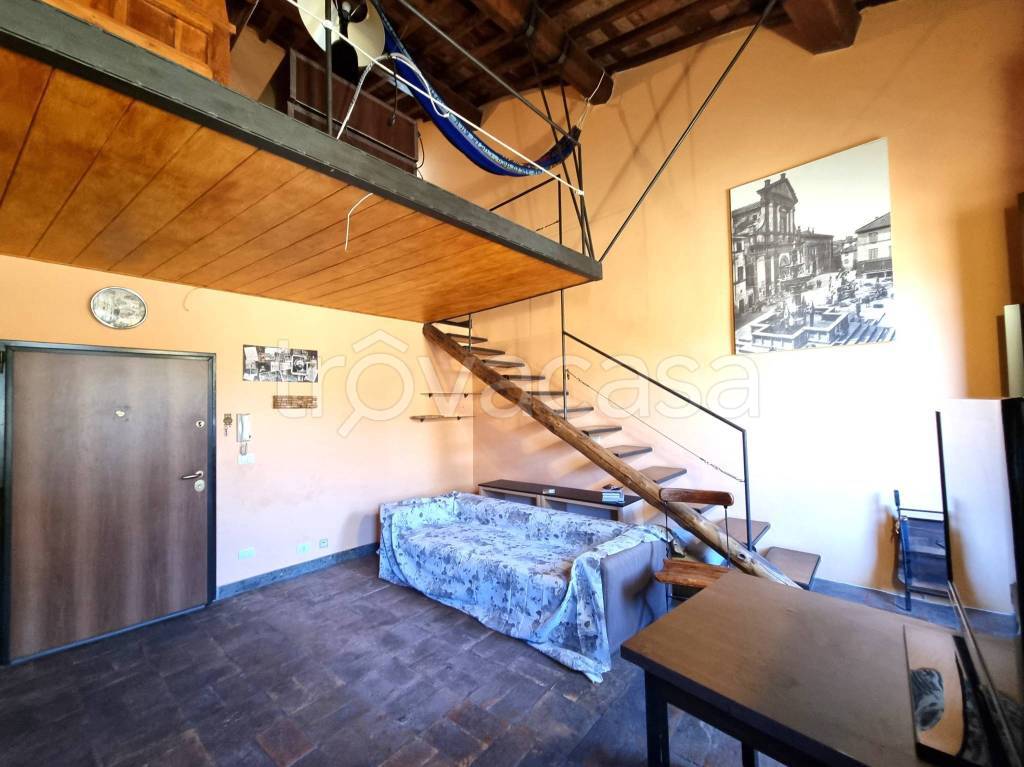 appartamento in vendita a Viterbo in zona Centro Città