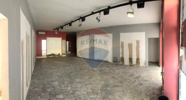 quadrivano in vendita a Viterbo in zona Centro Città
