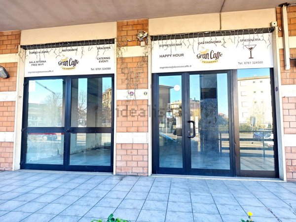 locale commerciale in vendita a Viterbo