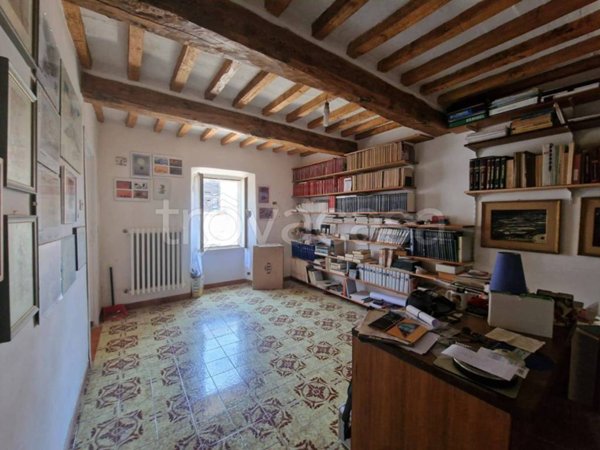 appartamento in vendita a Viterbo in zona Sant'Angelo