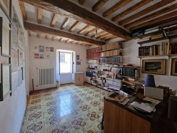 appartamento in vendita a Viterbo in zona Sant'Angelo
