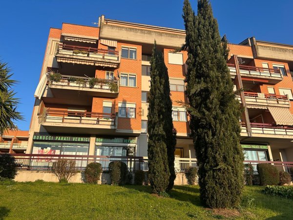 appartamento in vendita a Viterbo