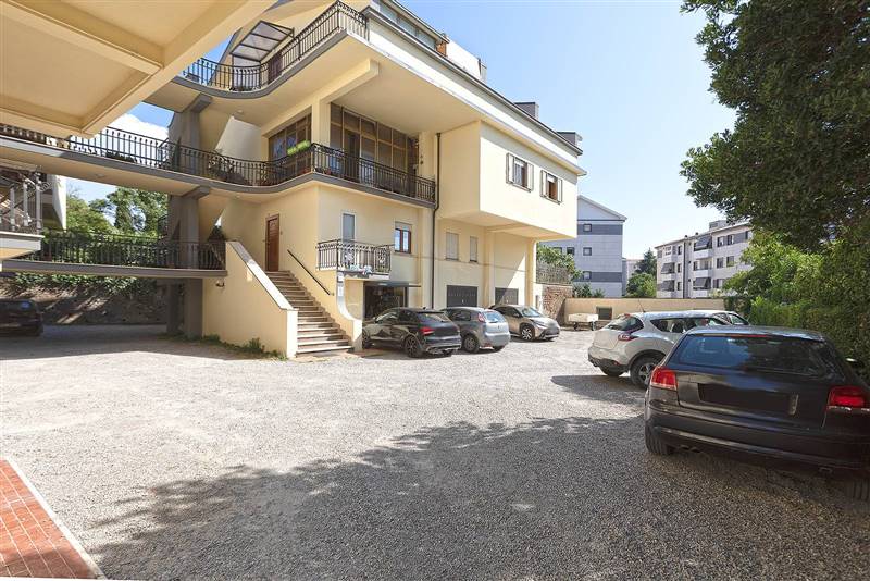 appartamento in vendita a Viterbo