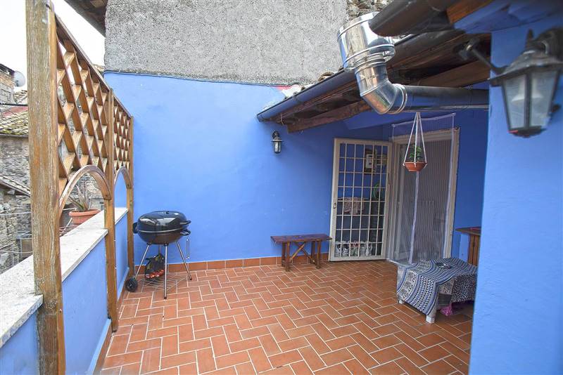 appartamento in vendita a Viterbo in zona Bagnaia