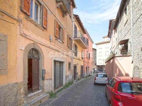 appartamento in vendita a Viterbo in zona Centro Città