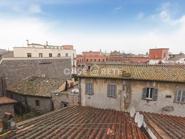 appartamento in vendita a Viterbo in zona Centro Città