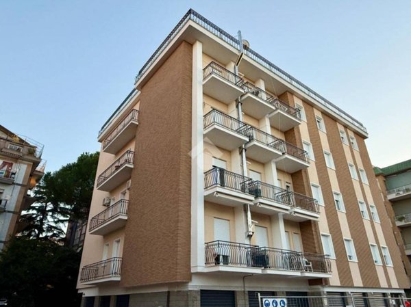 appartamento in vendita a Viterbo in zona Centro Città