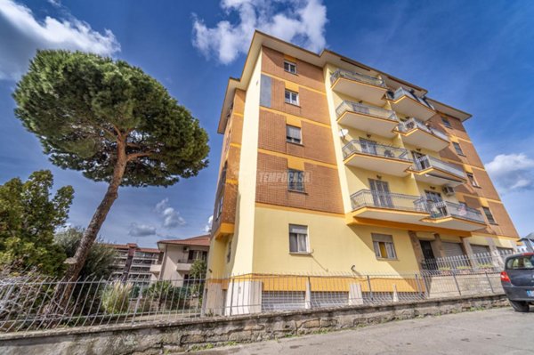 appartamento in vendita a Viterbo in zona Centro Città
