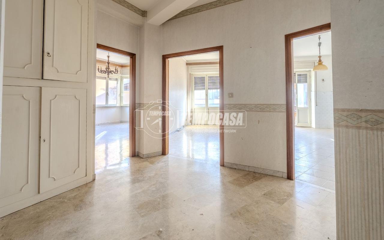 appartamento in vendita a Viterbo in zona Centro Città