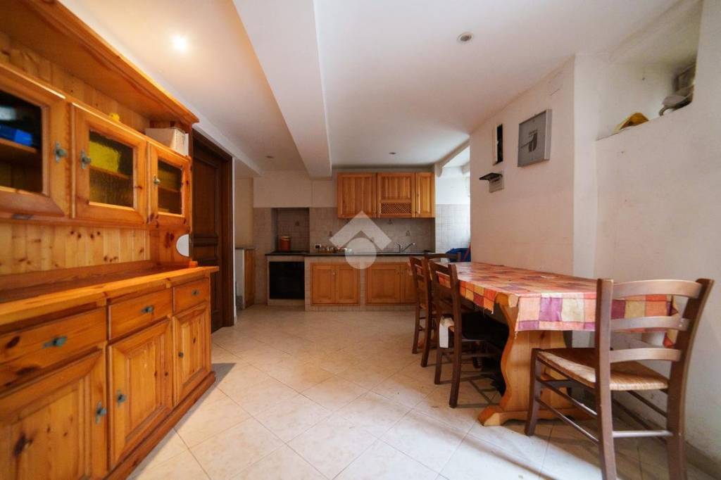 appartamento in vendita a Viterbo in zona Bagnaia