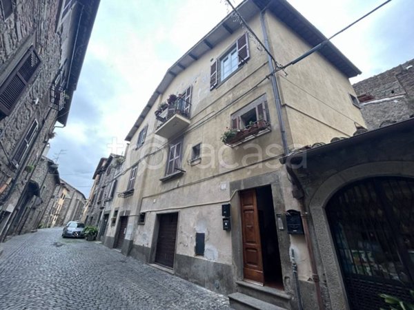 appartamento in vendita a Viterbo in zona Centro Città