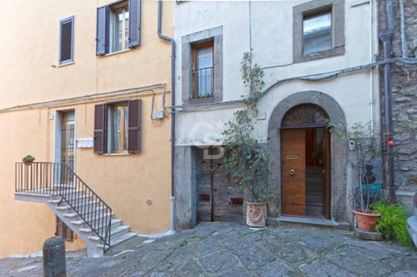 appartamento in vendita a Viterbo in zona Centro Città