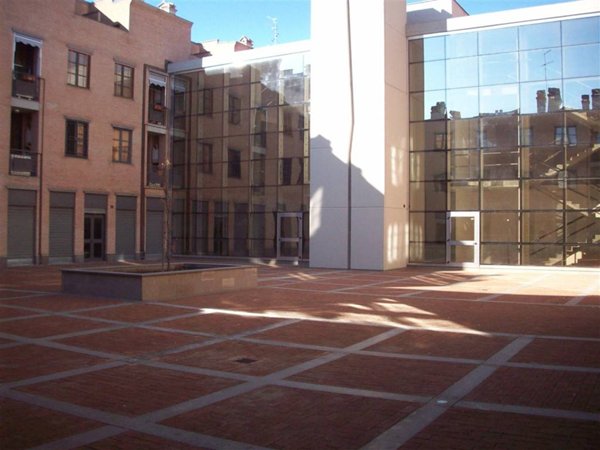 locale commerciale in vendita a Viterbo