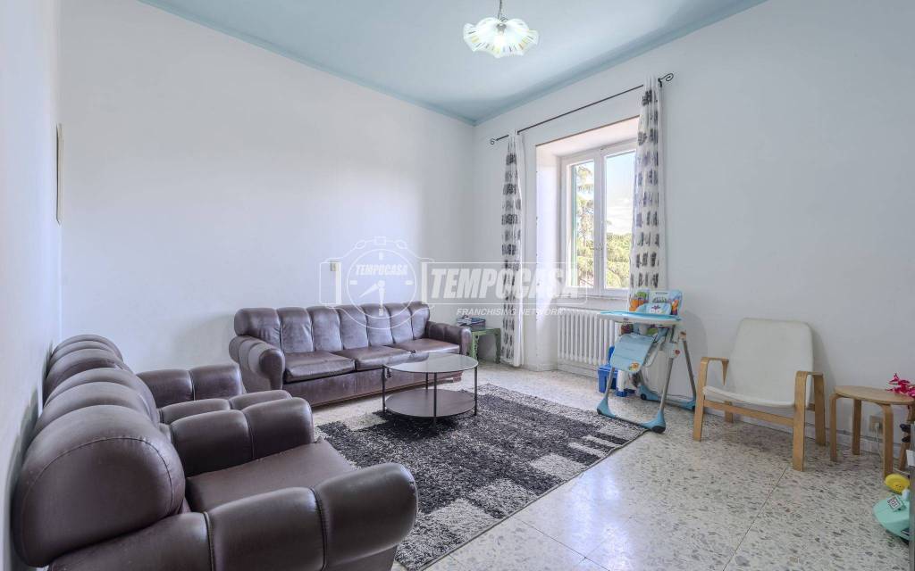 casa indipendente in vendita a Viterbo in zona Centro Città