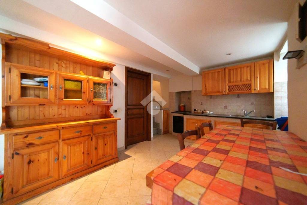 appartamento in vendita a Viterbo in zona Bagnaia