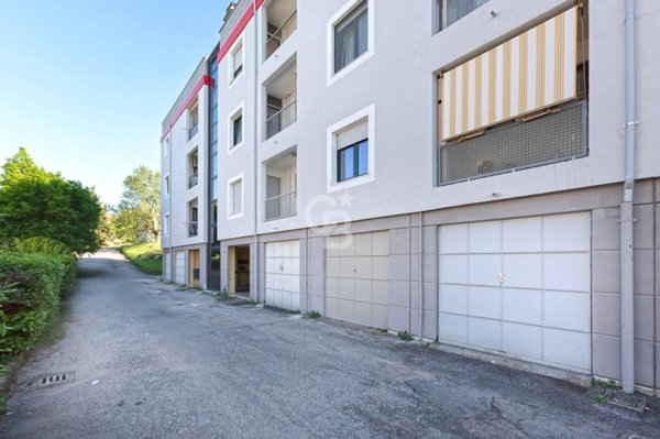 appartamento in vendita a Viterbo in zona Bagnaia