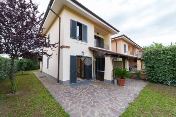 casa indipendente in vendita a Viterbo in zona La Quercia